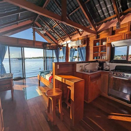Barrbra Bnb Over The Sea Bocas Town Ngoại thất bức ảnh