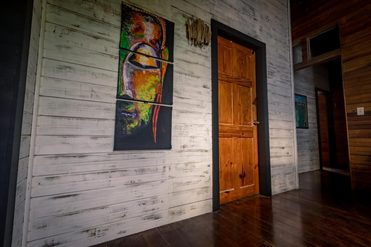 Barrbra Bnb Over The Sea Bocas Town Ngoại thất bức ảnh