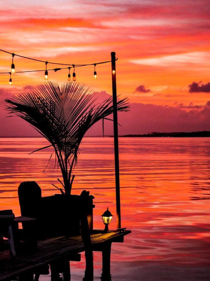 Barrbra Bnb Over The Sea Bocas Town Ngoại thất bức ảnh