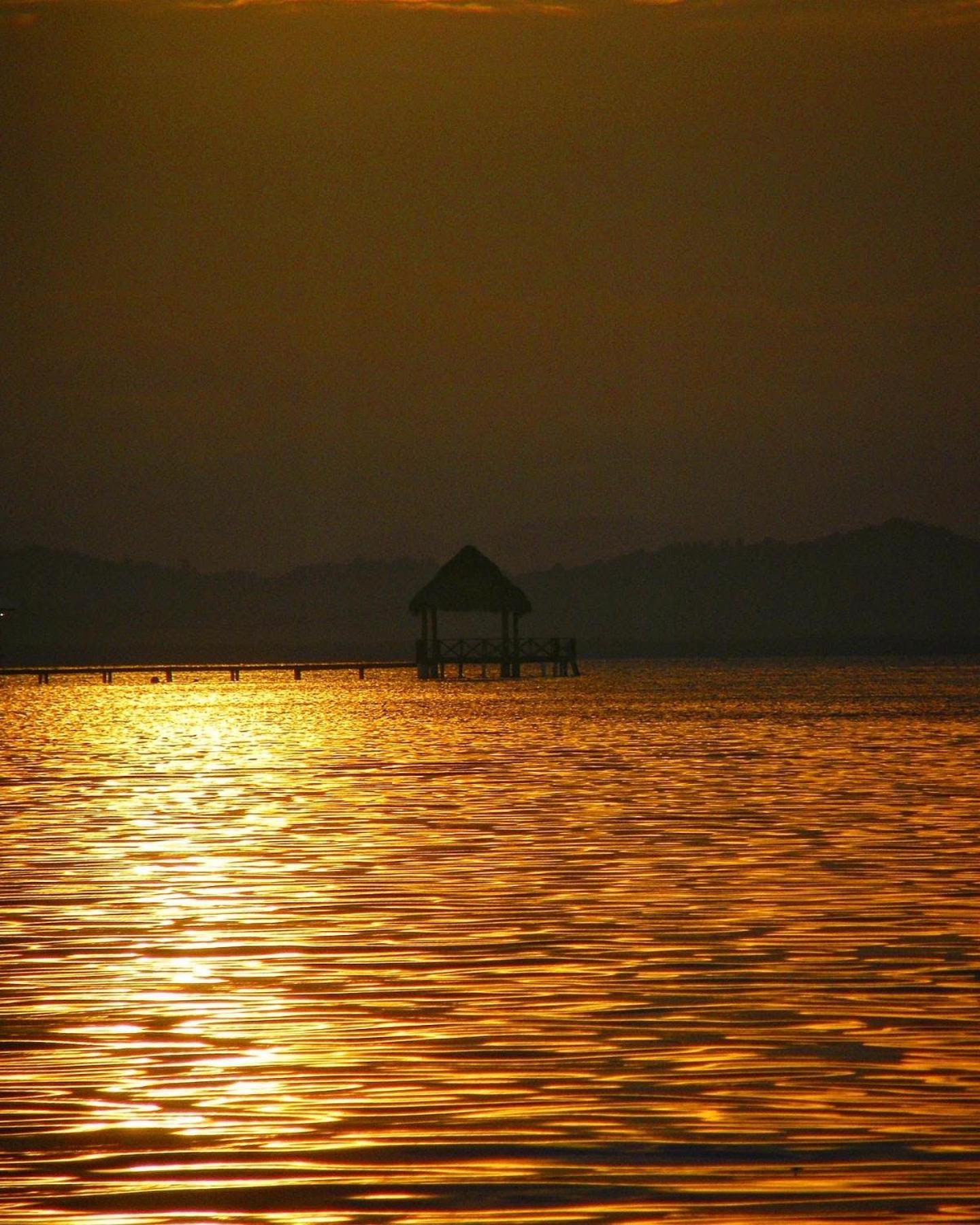 Barrbra Bnb Over The Sea Bocas Town Phòng bức ảnh
