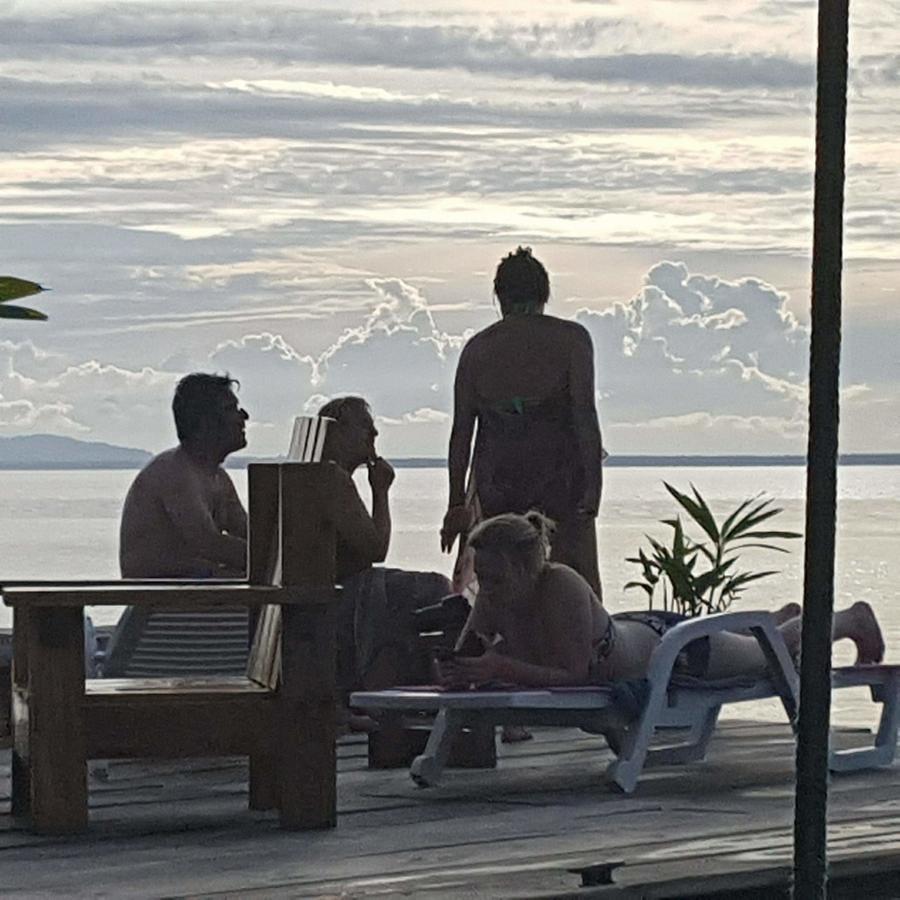 Barrbra Bnb Over The Sea Bocas Town Ngoại thất bức ảnh