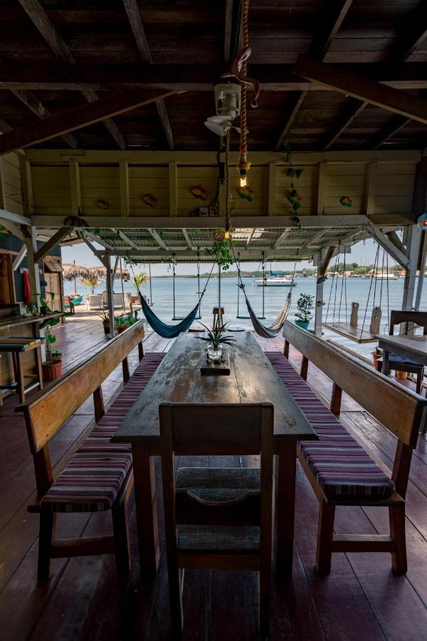 Barrbra Bnb Over The Sea Bocas Town Ngoại thất bức ảnh
